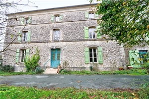 maison à la vente -   79220  SAINT CHRISTOPHE SUR ROC, surface 226 m2 vente maison - UBI444496037